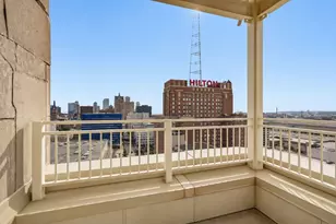 606 W Wisconsin Ave, Milwaukee, WI 53203 - Photo 13