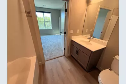 4800 N Santa Monica Blvd #4810, Whitefish Bay, WI 53217 - Photo 13