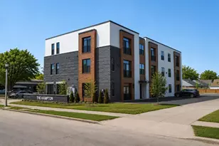 4800 N Santa Monica Blvd, Whitefish Bay, WI 53217 - Photo 1