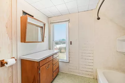 212 N Watertown St, Johnson Creek, WI 53038 - Photo 29