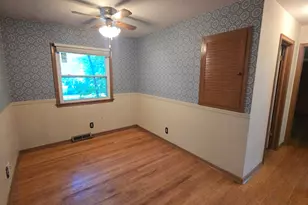 21670 Clarion Ln, Brookfield, WI 53186 - Photo 5