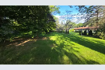 21670  Clarion Ln, Brookfield, WI 53186 - Photo 27