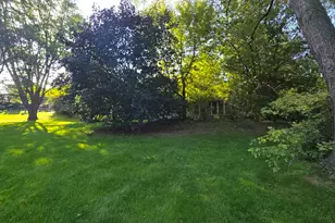 21670 Clarion Ln, Brookfield, WI 53186 - Photo 23