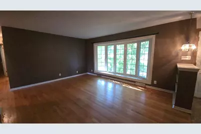 21670  Clarion Ln, Brookfield, WI 53186 - Photo 3