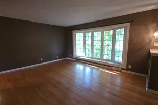 21670 Clarion Ln, Brookfield, WI 53186 - Photo 3