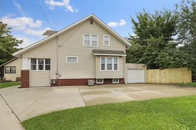 2513  Roosevelt Rd, Kenosha, WI 53143 - Photo 23