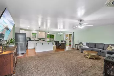 7920  Greendale Ave, Burlington, WI 53105 - Photo 9