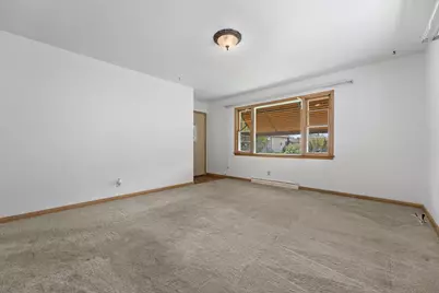 3948 E Underwood Ave, Cudahy, WI 53110 - Photo 7