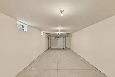 226 E Brown St, Milwaukee, WI 53212 - Photo 25