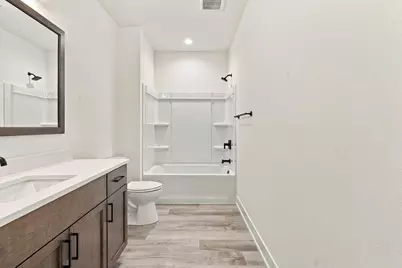 226 E Brown St, Milwaukee, WI 53212 - Photo 19