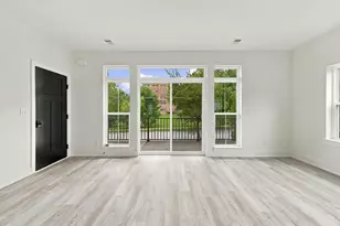 226 E Brown St, Milwaukee, WI 53212 - Photo 9