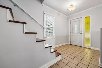 524 S Oak Park Ct, Milwaukee, WI 53214 - Photo 7