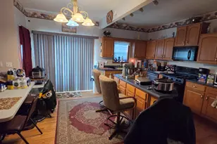 4848 W Woodland Dr, Franklin, WI 53132 - Photo 5