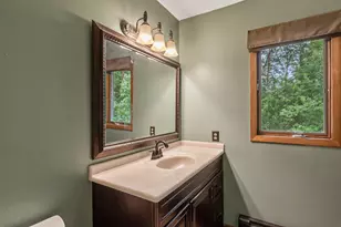 170 Crestwood Ct, Sheboygan Falls, WI 53085 - Photo 15
