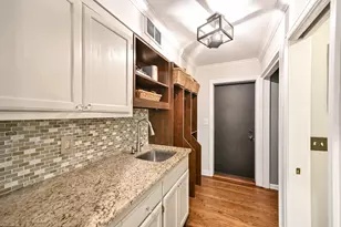 7801 N Regent Rd, Fox Point, WI 53217 - Photo 13