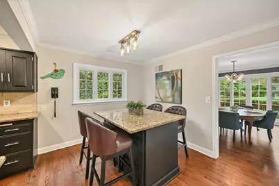 7801 N Regent Rd, Fox Point, WI 53217 - Photo 9
