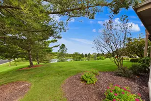 N55W17156 Ravenwood Dr, Menomonee Falls, WI 53051 - Photo 33