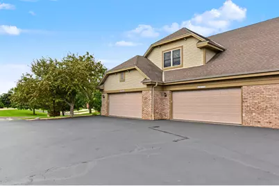 N55W17156  Ravenwood Dr #19156, Menomonee Falls, WI 53051 - Photo 39