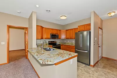 N55W17156  Ravenwood Dr #19156, Menomonee Falls, WI 53051 - Photo 13