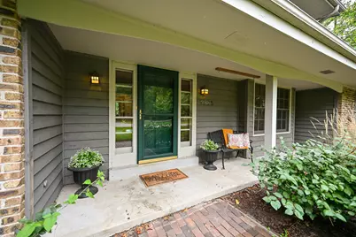 9506 N Wakefield Ct, Bayside, WI 53217 - Photo 33