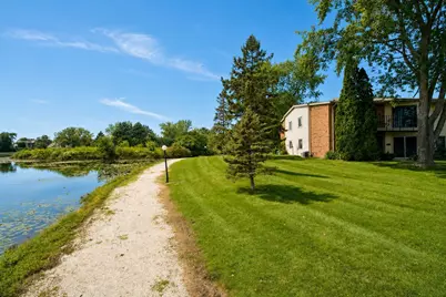 N114W16951  Armada Dr #3, Germantown, WI 53022 - Photo 3