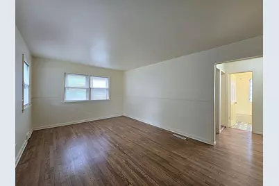5333 N 46th St, Milwaukee, WI 53218 - Photo 9
