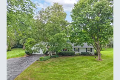 2120  Elm Tree Rd, Elm Grove, WI 53122 - Photo 29