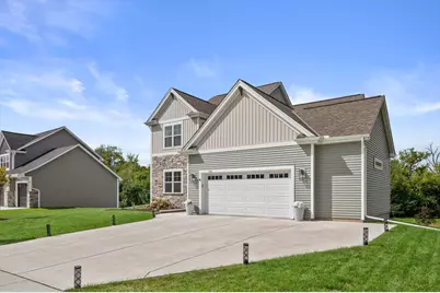 923  Kohlwey Dr, Grafton, WI 53024 - Photo 49