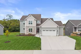 923 Kohlwey Dr, Grafton, WI 53024 - Photo 57