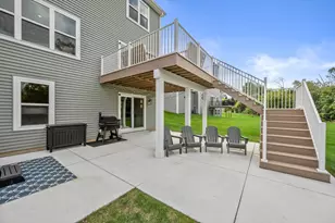 923 Kohlwey Dr, Grafton, WI 53024 - Photo 43