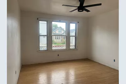 1023 W Greenfield Ave, Milwaukee, WI 53204 - Photo 5