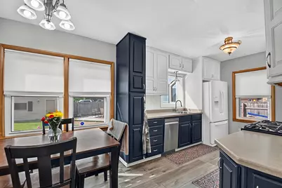 2021  79th St, Kenosha, WI 53143 - Photo 5