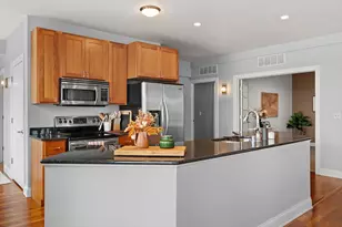 606 W Wisconsin Ave, Milwaukee, WI 53203 - Photo 11