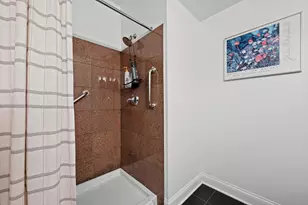 606 W Wisconsin Ave, Milwaukee, WI 53203 - Photo 27