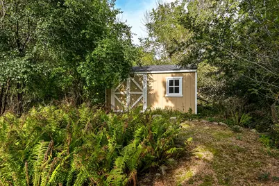 920 E Fairy Chasm Rd, Bayside, WI 53217 - Photo 27