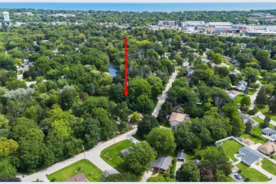 1100 W Riverview Dr, Glendale, WI 53209 - Photo 75