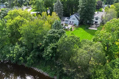 1100 W Riverview Dr, Glendale, WI 53209 - Photo 57