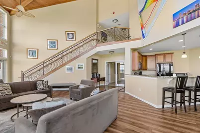 3872 S Lake Dr #402, Saint Francis, WI 53235 - Photo 25