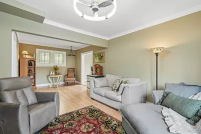 1059  9th Ave, Grafton, WI 53024 - Photo 7