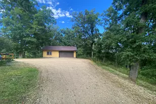 N7549 County Road W, Onalaska, WI 54636 - Photo 3