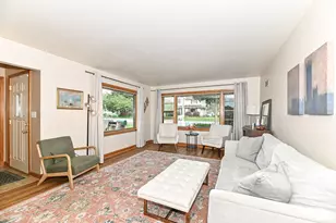 N90W16555 Roosevelt Dr, Menomonee Falls, WI 53051 - Photo 13