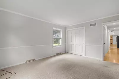 9  Cherrywood Ct, Racine, WI 53402 - Photo 27