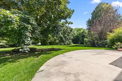 9  Cherrywood Ct, Racine, WI 53402 - Photo 47