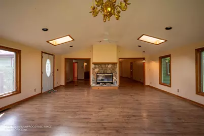 18410  119th St, Bristol, WI 53104 - Photo 9