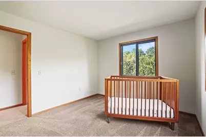 409 N Main St #B, Thiensville, WI 53092 - Photo 25
