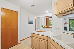 409 N Main St, Thiensville, WI 53092 - Photo 7