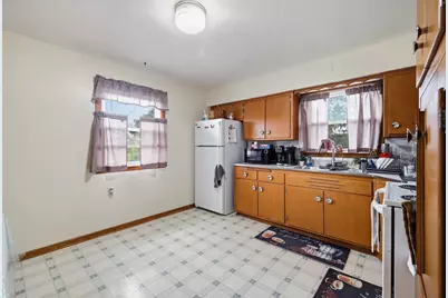 3056 S 93rd St #3060, West Allis, WI 53227 - Photo 17