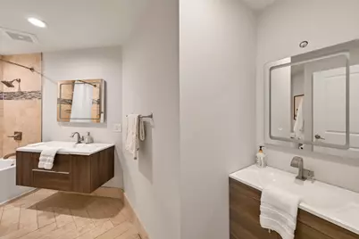 9484 N Fairway Dr, Bayside, WI 53217 - Photo 27