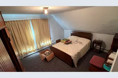 1437  Hawthorne Ave, Two Rivers, WI 54241 - Photo 11