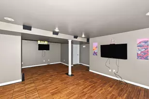 8048 W Herbert Ave, Milwaukee, WI 53218 - Photo 5